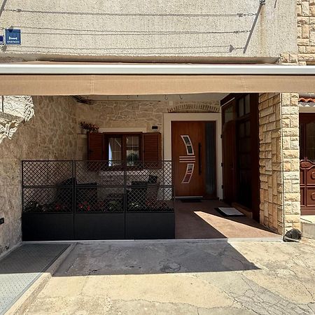 Apartment Batinica Шибеник Екстер'єр фото
