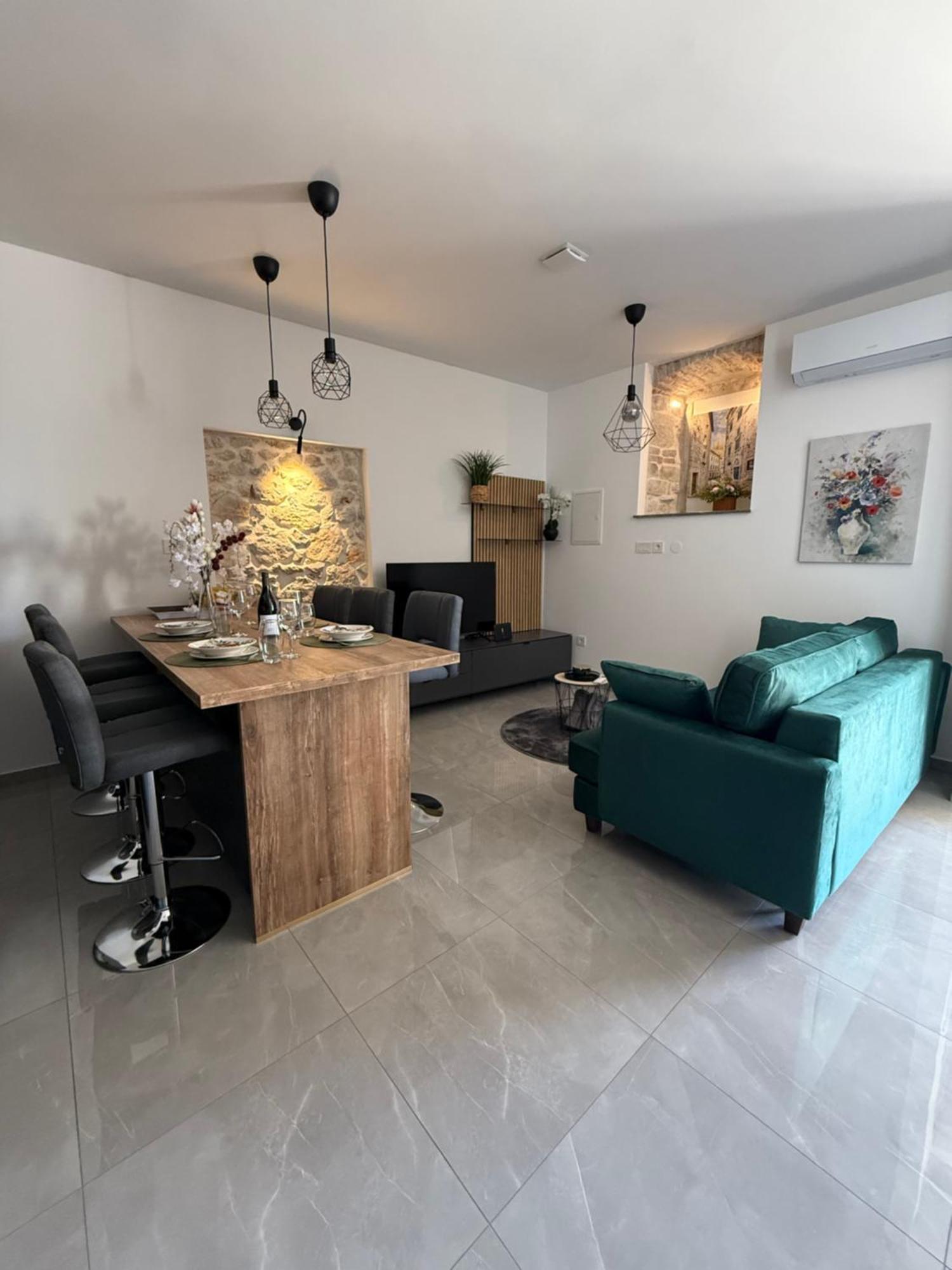 Apartment Batinica Шибеник Екстер'єр фото