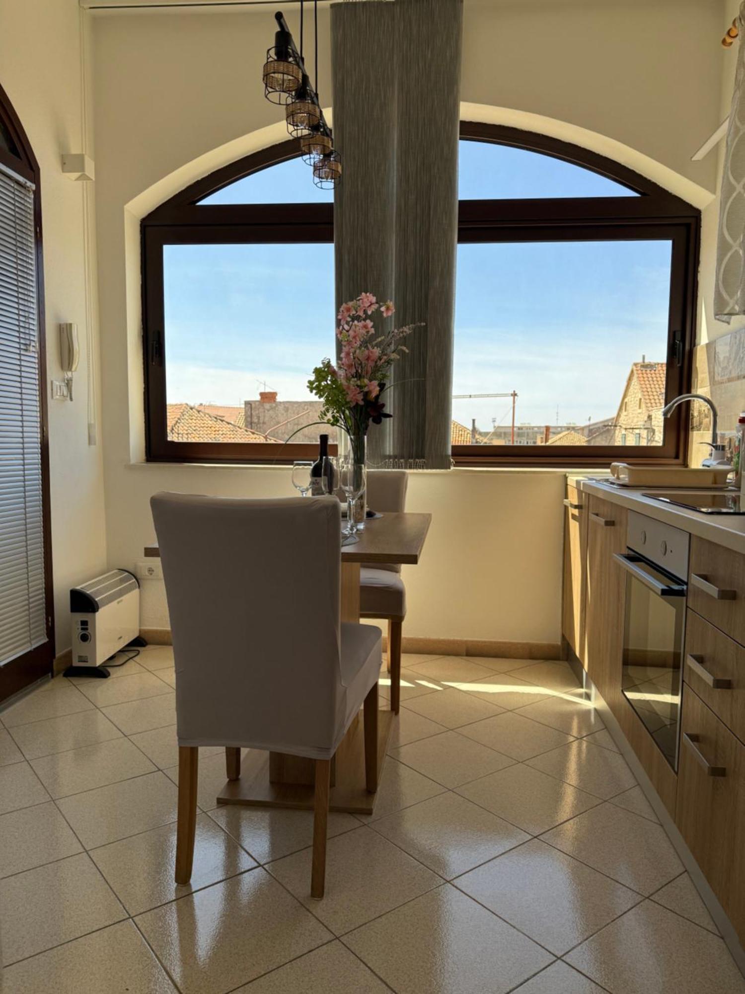 Apartment Batinica Шибеник Екстер'єр фото