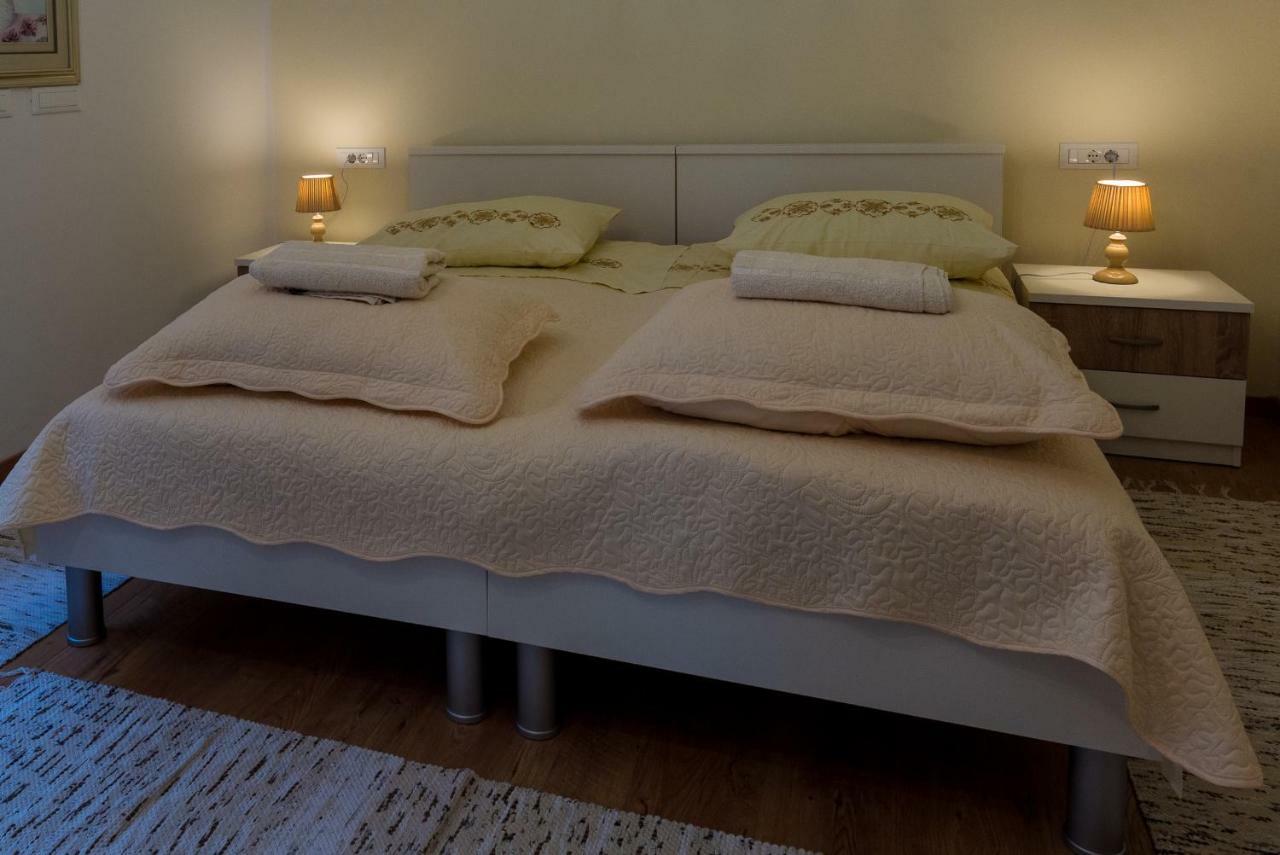 Apartment Batinica Шибеник Екстер'єр фото
